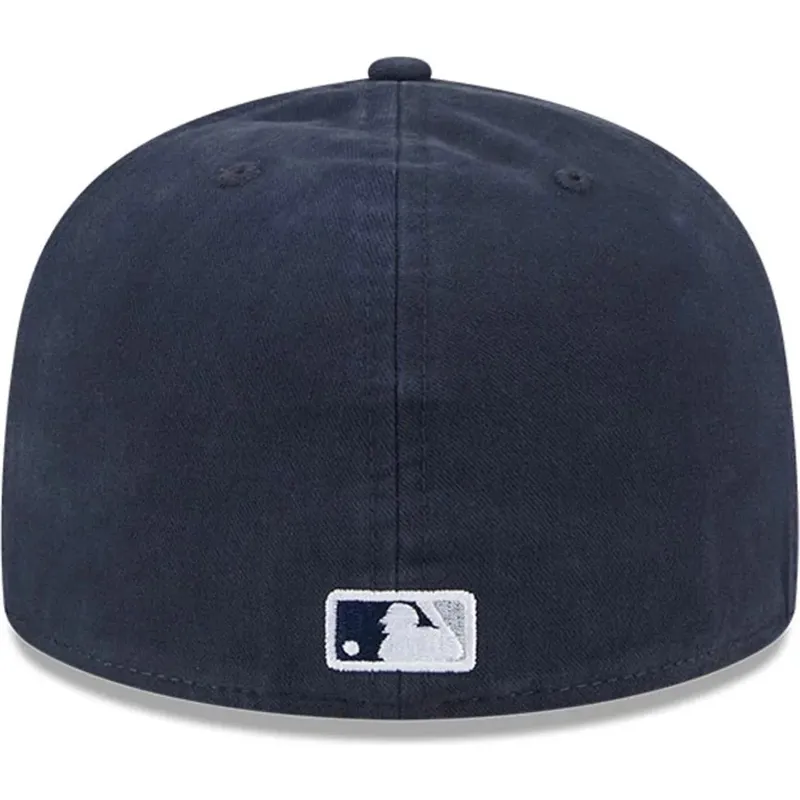 cappello-piatto-blu-navy-regolabile-59fifty-a-frame-championship-side-flag-dei-new-york-yankees-mlb-di-new-era