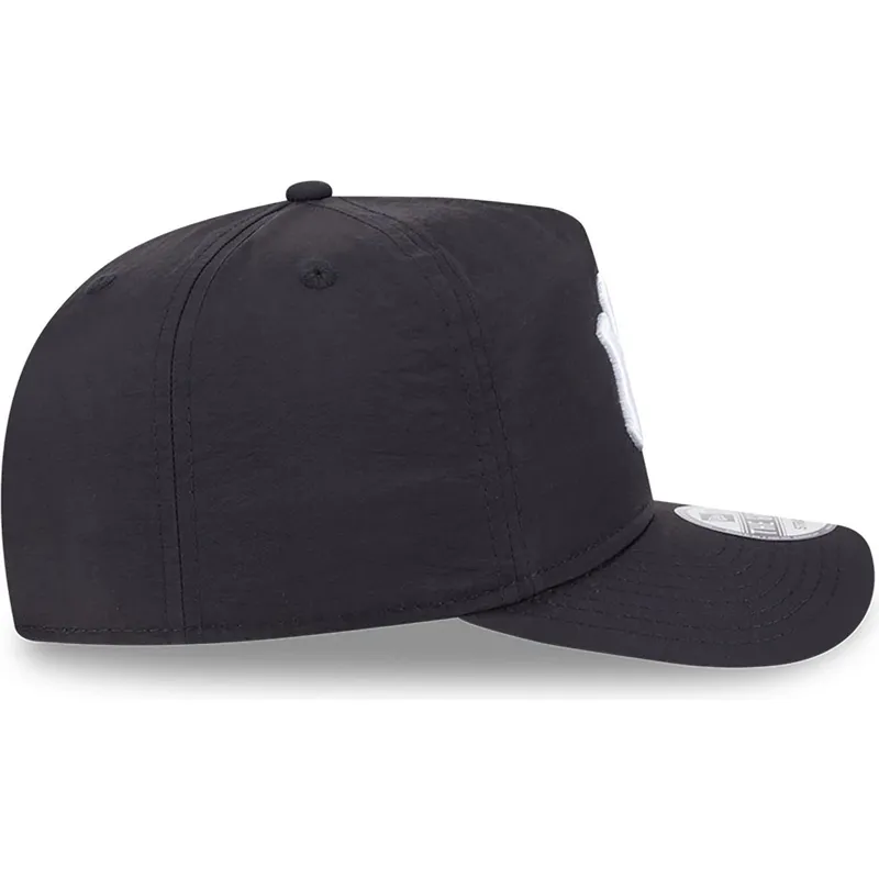 cappellino-curvo-nero-regolabile-golfer-everyday-nylon-dei-new-york-yankees-mlb-di-new-era