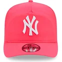 rosa-verstellbare-gebogene-kappe-golfer-everyday-nylon-von-new-york-yankees-mlb-von-new-era