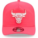 casquette-courbee-rose-ajustable-golfer-everyday-nylon-chicago-bulls-nba-new-era