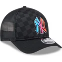 trucker-9forty-m-crown-a-frame-gradient-raceway-new-york-yankees-mlb-new-era