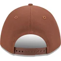 new-era-curved-brim-9forty-m-crown-a-frame-motorsport-new-york-yankees-mlb-brown-snapback-cap