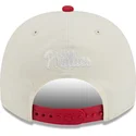 weisse-und-rote-gebogene-snapback-kappe-golfer-team-scribble-der-philadelphia-phillies-mlb-von-new-era