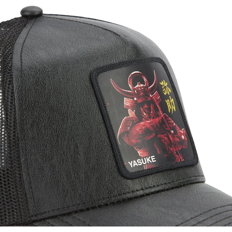 sort-yasuke-yas-assassin-s-creed-trucker-kasket-fra-capslab