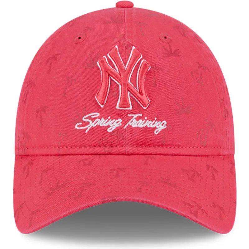 gebogene-rosa-verstellbare-damenkappe-9twenty-pattern-spring-training-fan-pack-2025-der-new-york-yankees-mlb-von-new-era