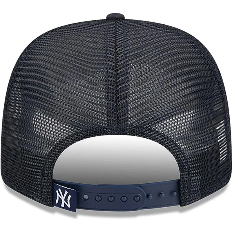 trucker-cap-marineblau-9seventy-stretch-snap-mesh-spring-training-fan-pack-2025-der-new-york-yankees-mlb-von-new-era