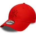 rote-verstellbare-curved-cap-mit-rotem-logo-9forty-colour-pack-der-new-york-yankees-mlb-von-new-era