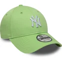 verstellbare-9forty-colour-pack-kappe-in-hellgrun-der-new-york-yankees-mlb-von-new-era