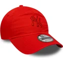 cappellino-curvo-rosso-regolabile-con-logo-rosso-9twenty-colour-pack-dei-new-york-yankees-mlb-di-new-era
