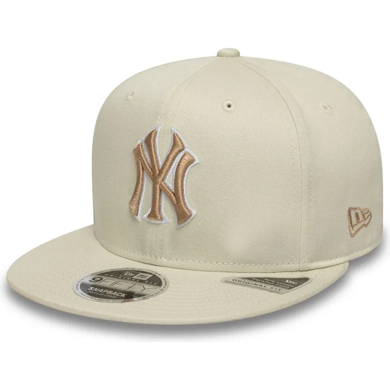 cappello-piatto-beige-snapback-con-logo-beige-9fifty-original-fit-world-series-dei-new-york-yankees-mlb-di-new-era