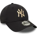 cappellino-curvo-nero-regolabile-con-logo-beige-9forty-recycled-di-new-york-yankees-mlb-di-new-era