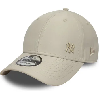 Cappellino curvo beige regolabile 9FORTY Tonal Flawless dei New York Yankees MLB di New Era