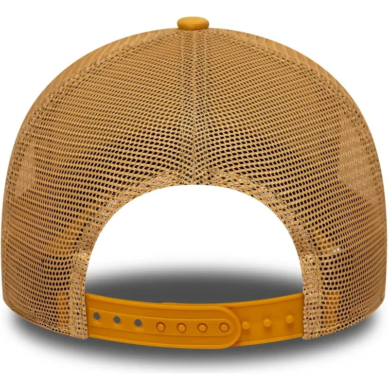 new-era-new-york-yankees-mlb-a-frame-league-essential-gul-truckerkeps-med-gul-logotyp