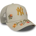 cappellino-trucker-beige-a-frame-floral-icon-dei-new-york-yankees-mlb-di-new-era