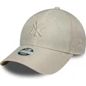 cappellino-curvo-beige-regolabile-da-donna-9forty-woven-new-york-yankees-mlb-di-new-era