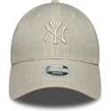 cappellino-curvo-beige-regolabile-da-donna-9forty-woven-new-york-yankees-mlb-di-new-era