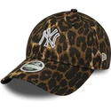 damen-verstellbare-leoparden-kurvenkappe-9twenty-outline-der-new-york-yankees-mlb-von-new-era