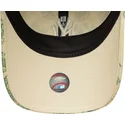 cappellino-curvo-beige-regolabile-da-donna-9twenty-all-over-print-tropical-dei-new-york-yankees-mlb-di-new-era