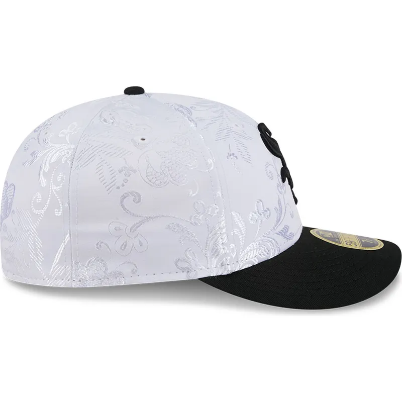 weisse-und-schwarze-flache-fitted-kappe-59fifty-day-low-profile-der-chicago-white-sox-mlb-von-new-era