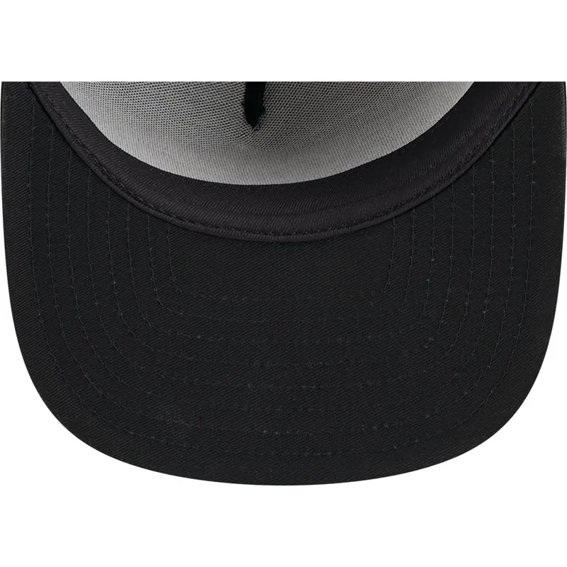 czarna-plaska-czapka-dopasowana-59fifty-day-a-frame-chicago-bulls-nba-od-new-era