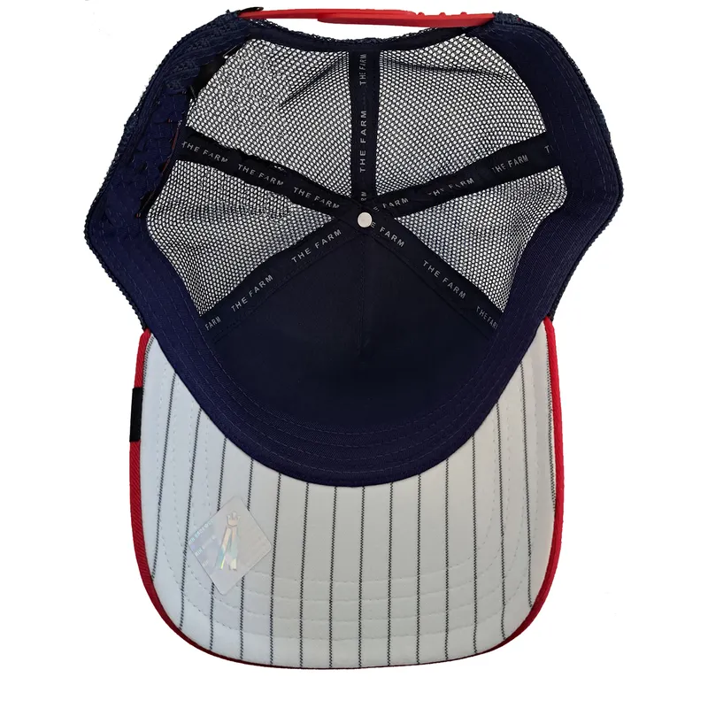 marinebla-og-rod-trucker-cap-med-tyr-raging-bull-fab-farm-fra-goorin-bros