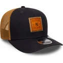 cappellino-trucker-blu-navy-e-marrone-9seventy-stretch-snap-con-logo-in-rilievo-dei-new-york-yankees-mlb-di-new-era