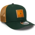 cappellino-trucker-verde-e-marrone-9seventy-stretch-snap-debossed-logo-degli-oakland-athletics-mlb-di-new-era