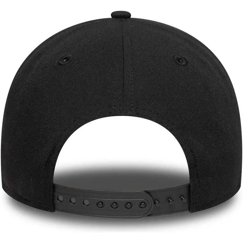 cappellino-nero-snapback-9forty-essential-con-visiera-curva-alpine-f1-team-formula-1-di-new-era