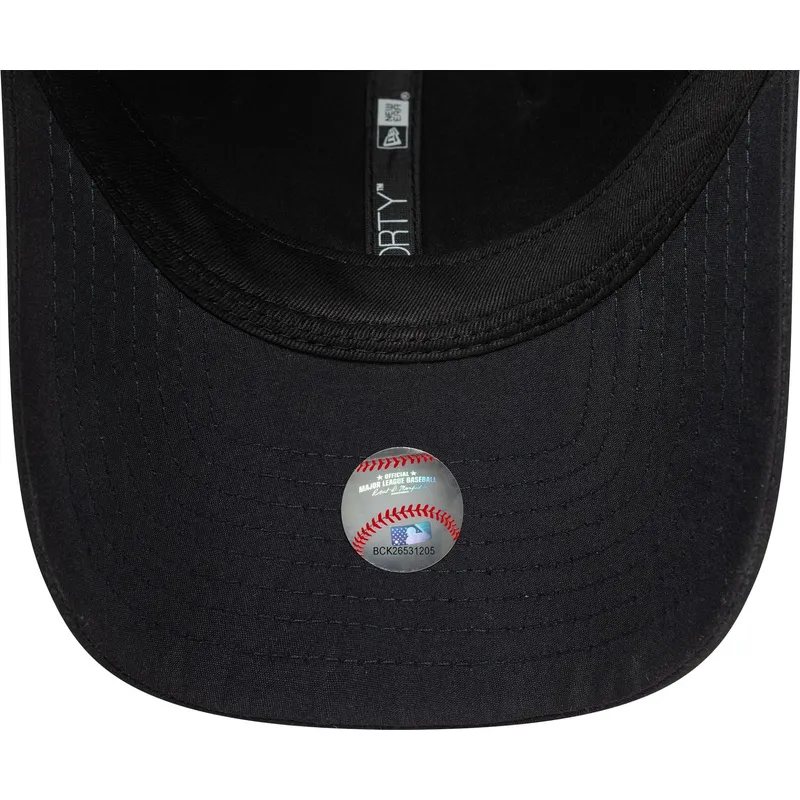 marineblaue-verstellbare-9forty-flawless-trucker-cap-der-new-york-yankees-mlb-von-new-era
