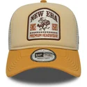 cappellino-trucker-beige-a-frame-graphic-patch-di-new-era