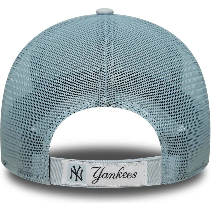 regulowana-niebieska-czapka-trucker-z-granatowym-logo-9forty-homefield-new-york-yankees-mlb-od-new-era