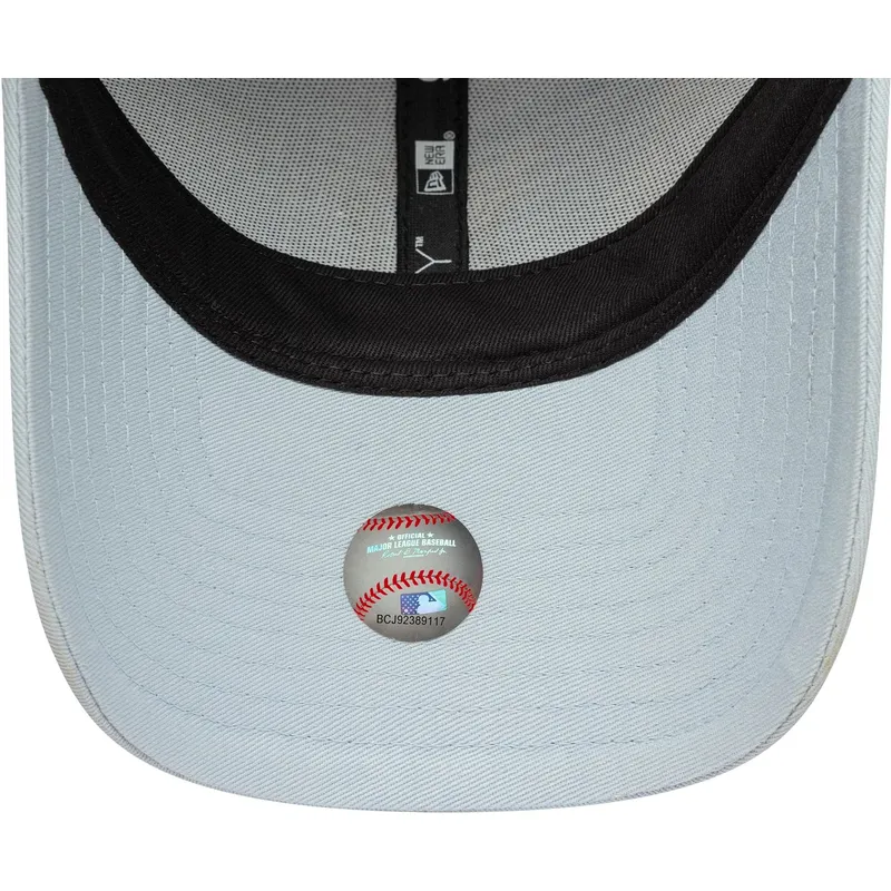 regulowana-niebieska-czapka-trucker-z-granatowym-logo-9forty-homefield-new-york-yankees-mlb-od-new-era