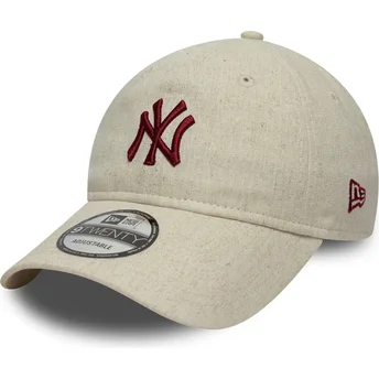 Verstellbare beige gebogene Kappe 9TWENTY Linen der New York Yankees MLB von New Era