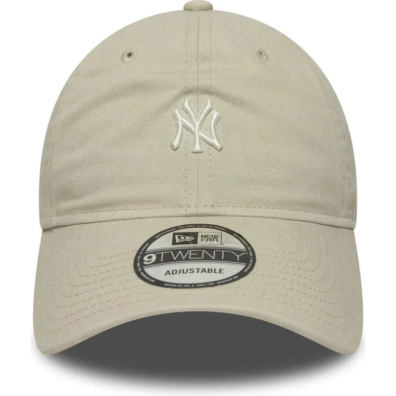 cappellino-beige-con-visiera-curva-regolabile-9twenty-mini-logo-washed-dei-new-york-yankees-mlb-di-new-era
