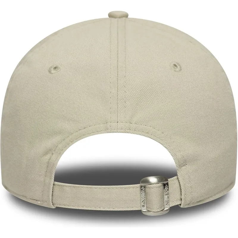 verstellbare-beige-kappe-mit-gebogenem-schirm-9twenty-mini-logo-washed-der-new-york-yankees-mlb-von-new-era
