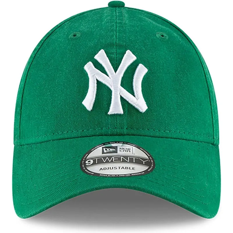 regulowana-czapka-z-zakrzywionym-daszkiem-9twenty-core-classic-new-york-yankees-mlb-od-new-era-w-kolorze-zielonym