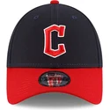 justerbar-9forty-the-league-cleveland-guardians-mlb-morkebla-og-rod-buet-kasket-fra-new-era