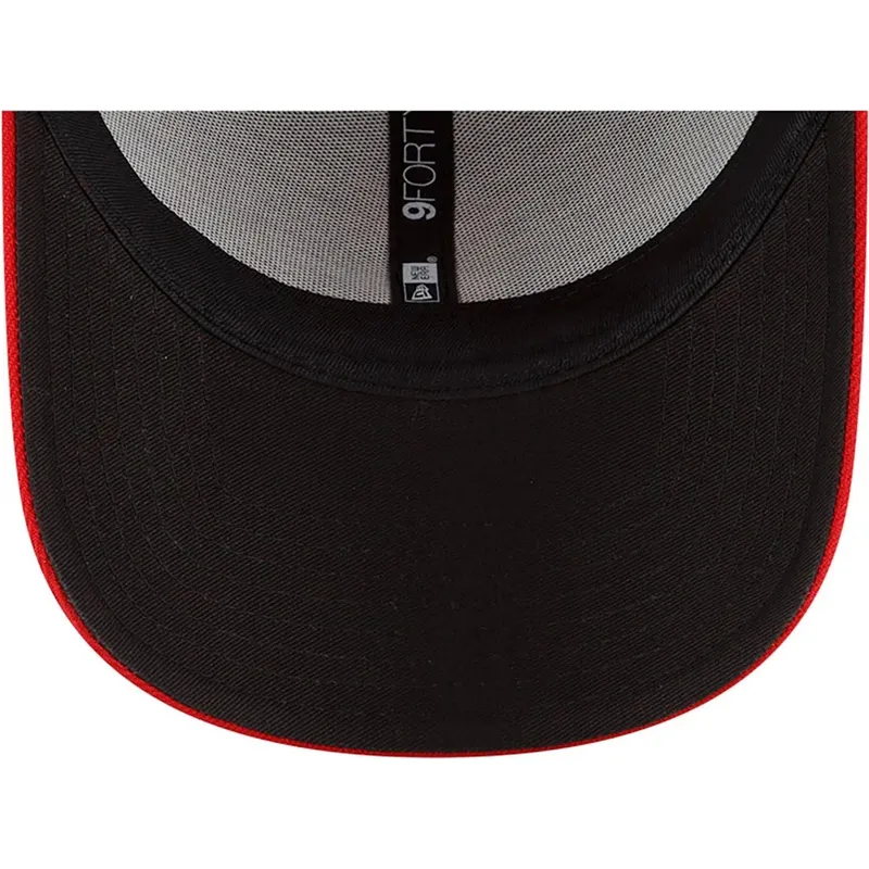 justerbar-9forty-the-league-cleveland-guardians-mlb-marinebla-og-rod-buet-kasket-fra-new-era