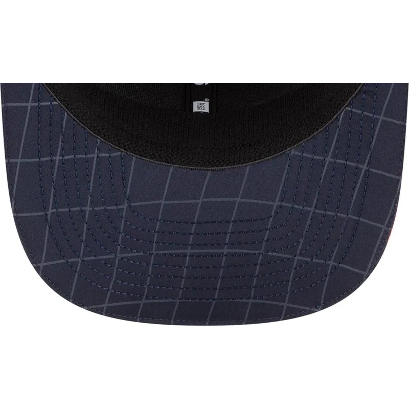 cappellino-visiera-curva-blu-marino-snapback-9seventy-stretch-snap-di-red-bull-racing-formula-1-max-verstappen-di-new-era