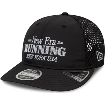 Sort justerbar truckerkasket 9FIFTY Running Retro Crown fra New Era