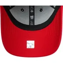 cappellino-curvo-nero-e-rosso-regolabile-9forty-side-patch-dei-chicago-bulls-nba-di-new-era
