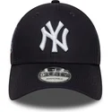 cappellino-curvo-blu-navy-regolabile-9forty-side-patch-dei-new-york-yankees-mlb-di-new-era