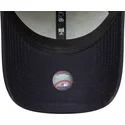 cappellino-curvo-beige-e-blu-navy-regolabile-9forty-side-script-dei-new-york-yankees-mlb-di-new-era