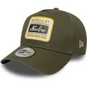 cappellino-snapback-verde-con-visiera-curva-e-frame-washed-patch-di-new-era