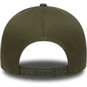 cappellino-snapback-verde-con-visiera-curva-e-frame-washed-patch-di-new-era