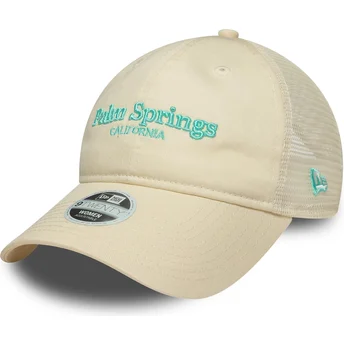 Cappellino trucker beige regolabile da donna 9TWENTY City di Palm Springs Città e Spiagge di New Era