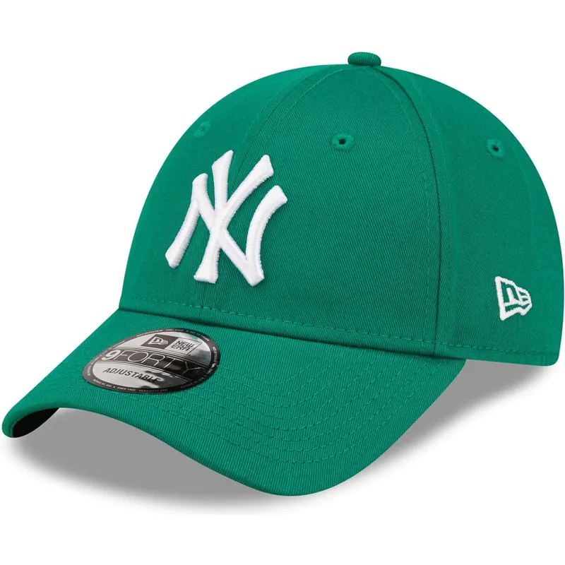 zielona-zakrzywiona-regulowana-czapka-damska-9forty-league-essential-new-york-yankees-mlb-od-new-era