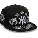 cappello-piatto-nero-aderente-59fifty-paisley-dei-new-york-yankees-mlb-di-new-era