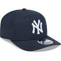 dunkelblaue-gebogene-snapback-kappe-9seventy-stretch-snap-perf-der-new-york-yankees-mlb-von-new-era