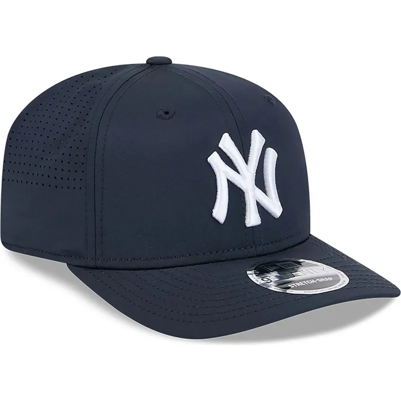 cappellino-curvo-blu-marino-snapback-9seventy-stretch-snap-perf-di-new-york-yankees-mlb-di-new-era